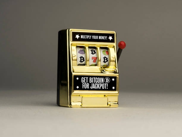 lolipop138 mobile login screen and Domino QQ table selection interface